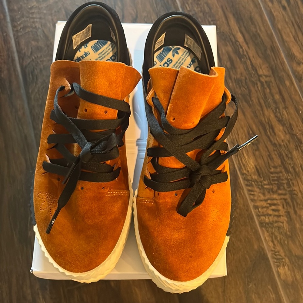 Adidas x Alexander Wang M 5us (fit W 6us)
